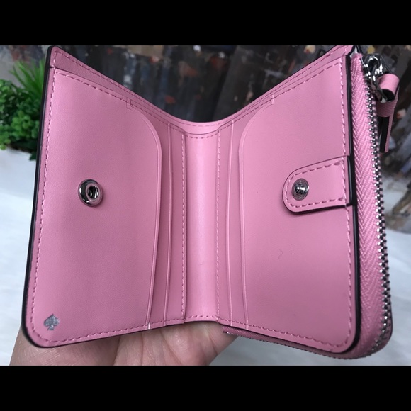 KATE SPADE CAMERON ZIP CROSSBODY & BIFOLD WALLET - Picture 10 of 14